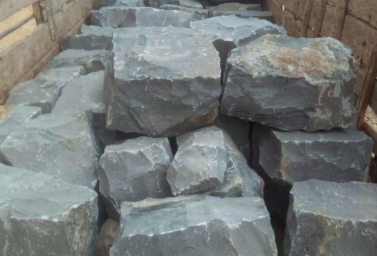 Apa Batu Terkersas di Dunia? Fakta, Jenis, dan Kekuatan Aslinya