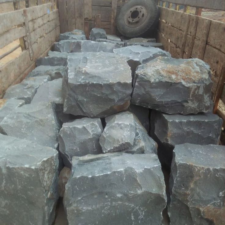 Apa Batu Terkersas di Dunia? Fakta, Jenis, dan Kekuatan Aslinya